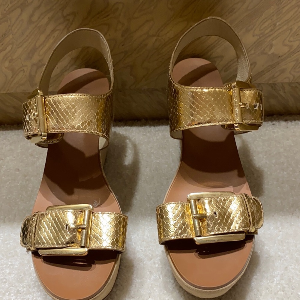 Almost New, Michael Kors gold platform sandals.